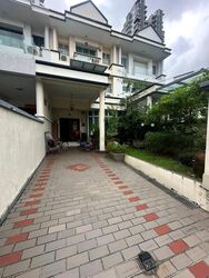 Fernvale Road (D28), Terrace #452154411
